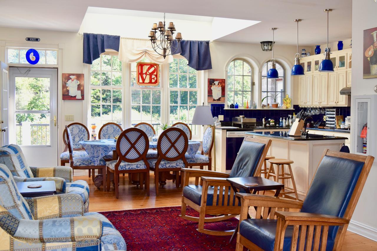 Beauport Inn โอกันควิท ภายนอก รูปภาพ